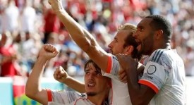 诺丁汉森林困境解析：波斯特科格鲁战术调整与西班牙媒体观点